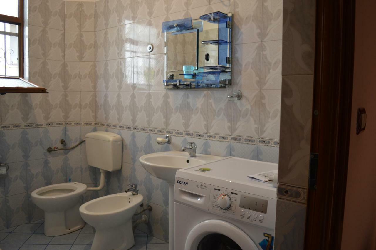 Villa Ajla Дуррес Экстерьер фото