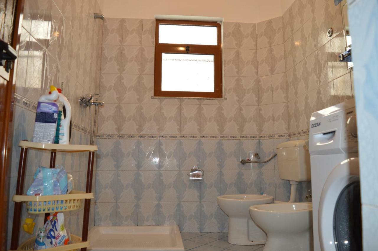 Villa Ajla Дуррес Экстерьер фото
